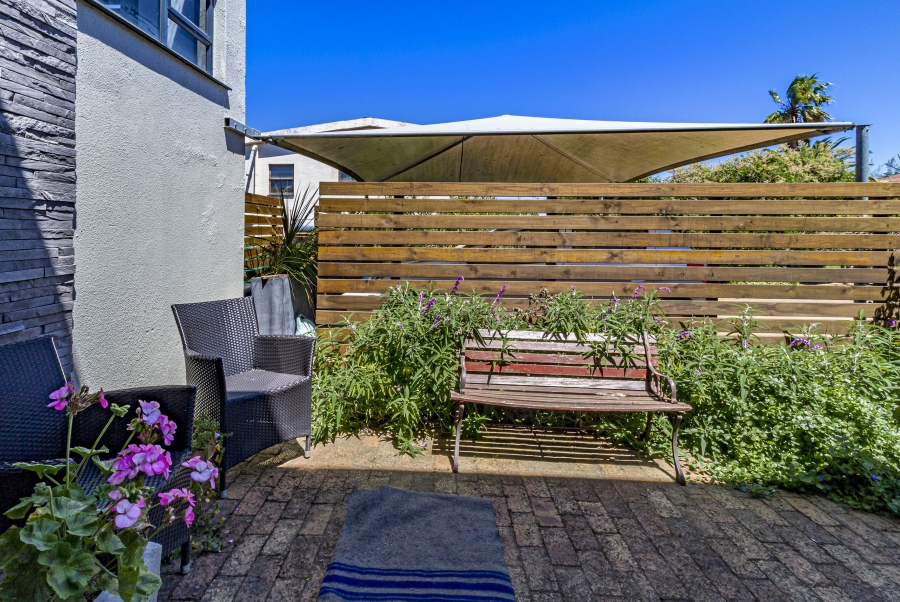 5 Bedroom Property for Sale in Heldervue Western Cape